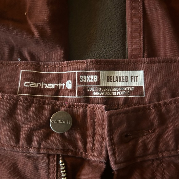 Carhart jeans. 33/28 my girl wanted them, now she doesn’t! - Picture 3 of 4